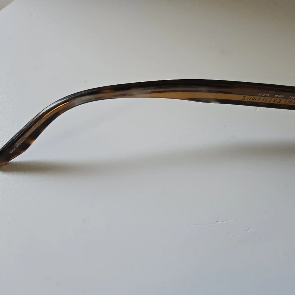 AX Armani Exchange Glasses/and Striped Generic Brand‎ Glasses Case